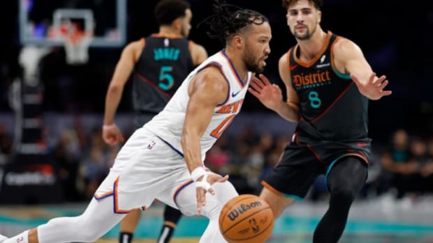 Jalen Brunson dropped 32 points in a win against the Washington Wizards. 